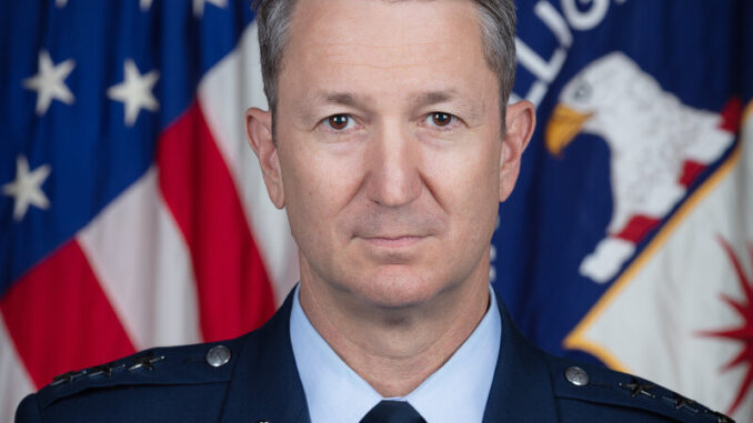 00dc-hfo-cq-googleFourByThree Lt .Gen. Dan Razin Caine Biography