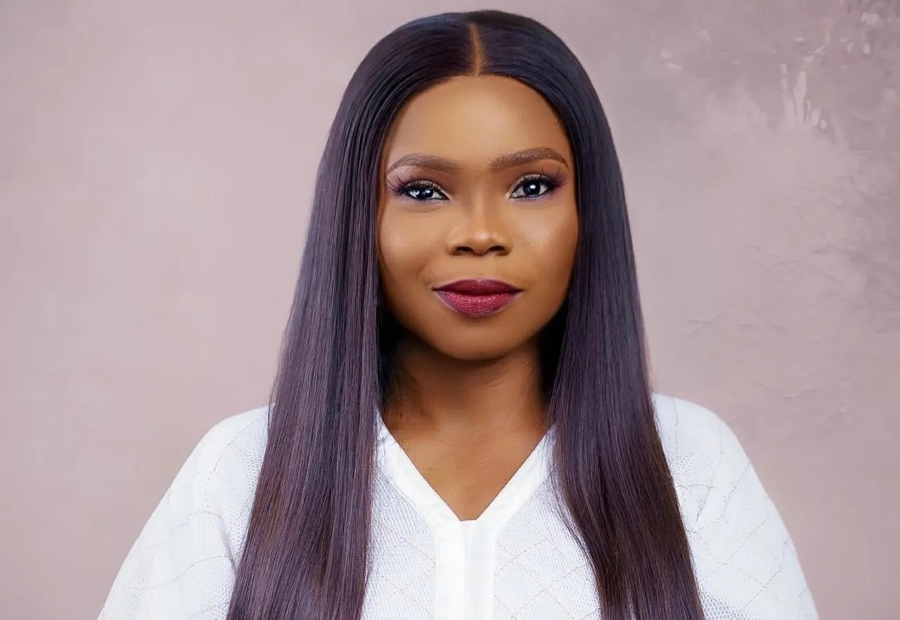 Victoria Orenze Biography